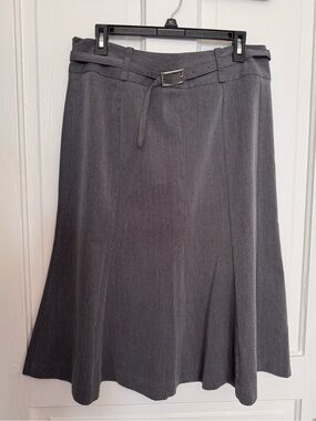 Woven gray skirt